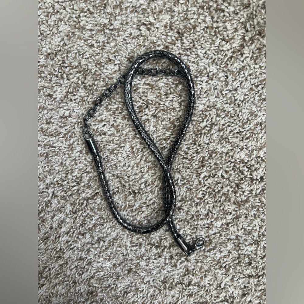 Snake belt metal